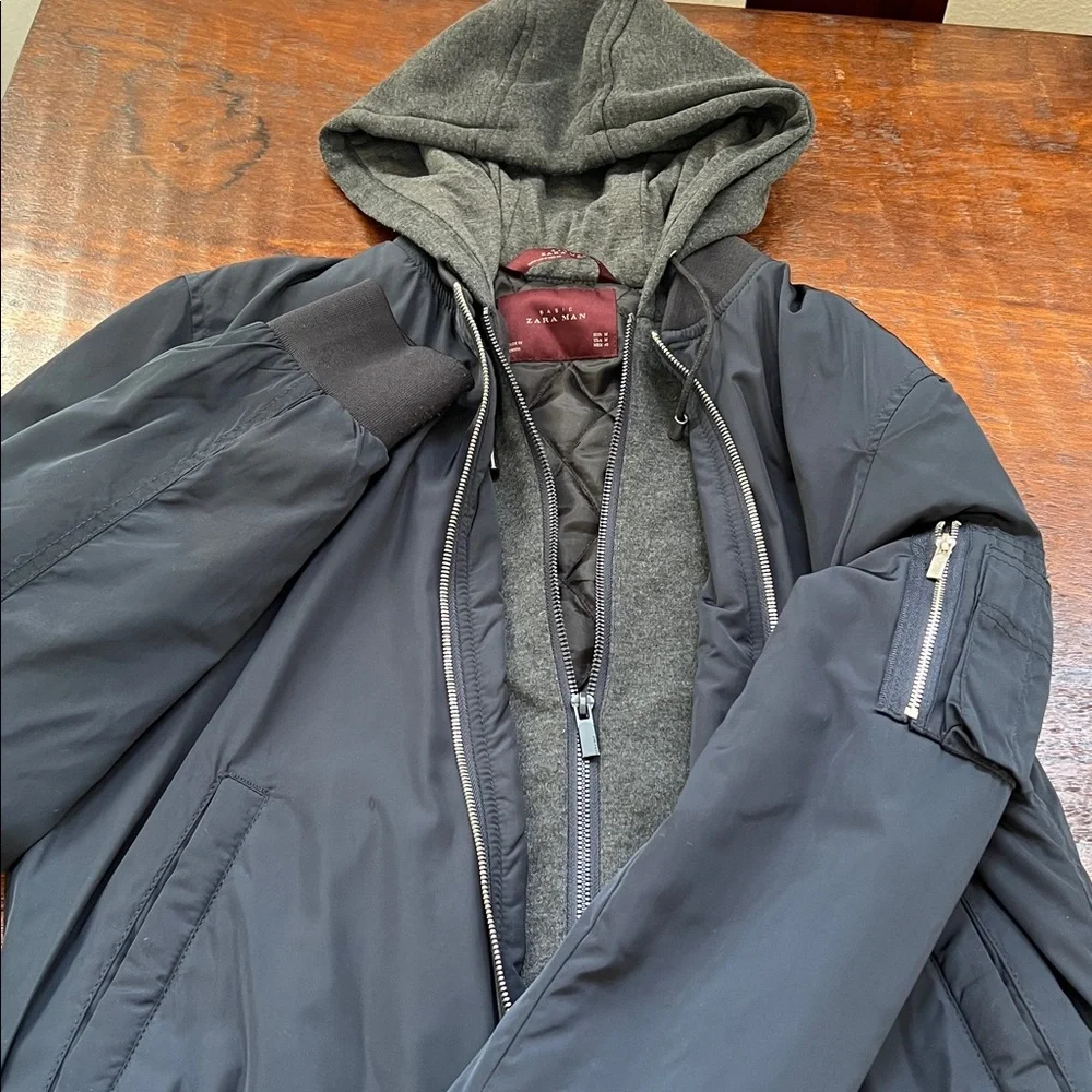 Zara man basic